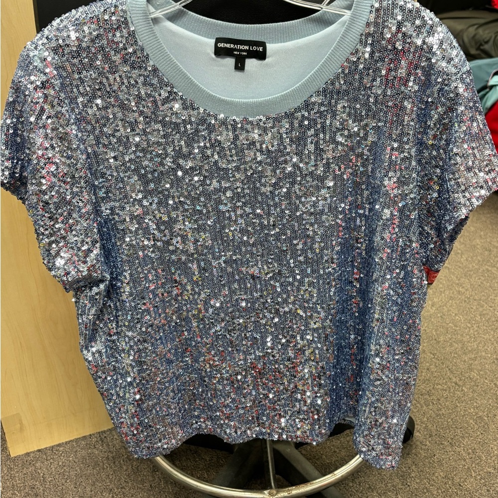 Generation Loves Sequence Top Perfect Condition - image 2